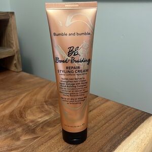 BUMBLE AND BUMBLE Bond-Building Repair Hair Styling Cream